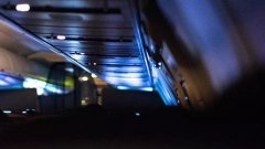 女子坐飛機睡著 醒來時一人被困飛機 手機還沒電-空運訂艙