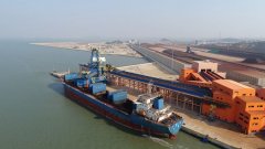 空運一噸貨物到洛杉磯-莆田羅嶼作業(yè)區(qū)首次接靠30萬噸級鐵礦船