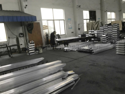 南京普通鋁托盤的生銹處理你知道多少?