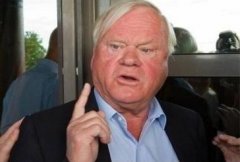 深圳出口國際快遞-挪威船王John Fredriksen巨資轉投好望角型散貨船